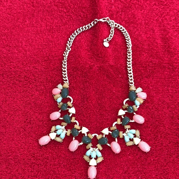 Talbots Statement Necklace - Picture 3 of 4